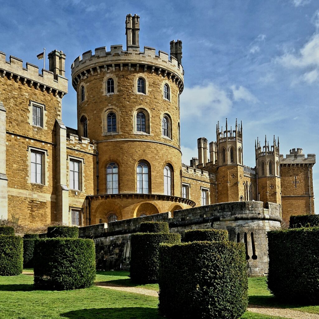 Dog-friendly castles