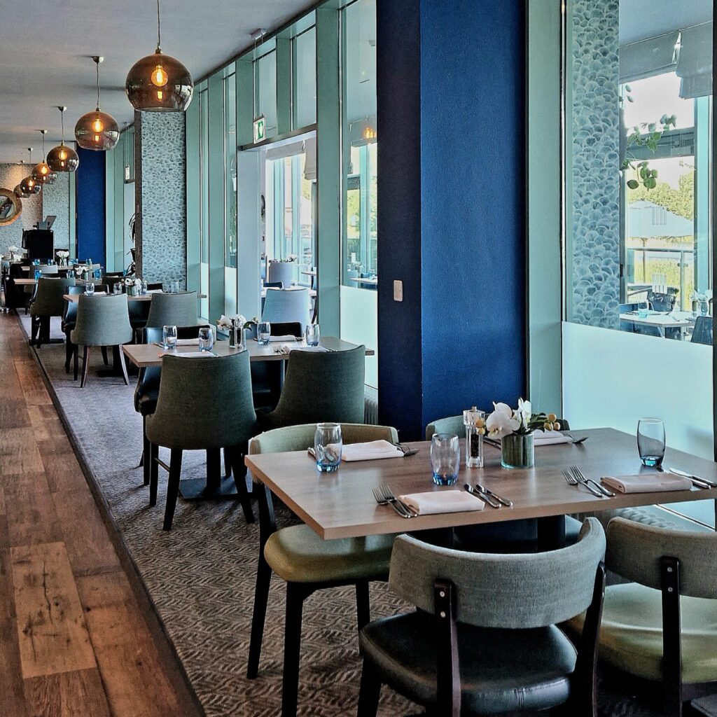 De Vere Cotswold Water Park Hotel