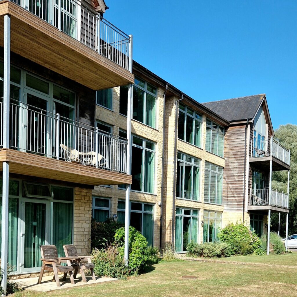 De Vere Cotswold Water Park Hotel in Gloucestershire