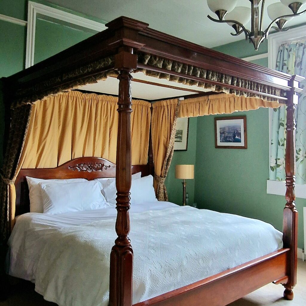 Dog-friendly hotel in Bath, Somerset